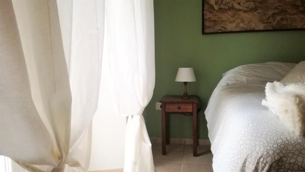 On The Sea Apartment Santa Marinella Ngoại thất bức ảnh
