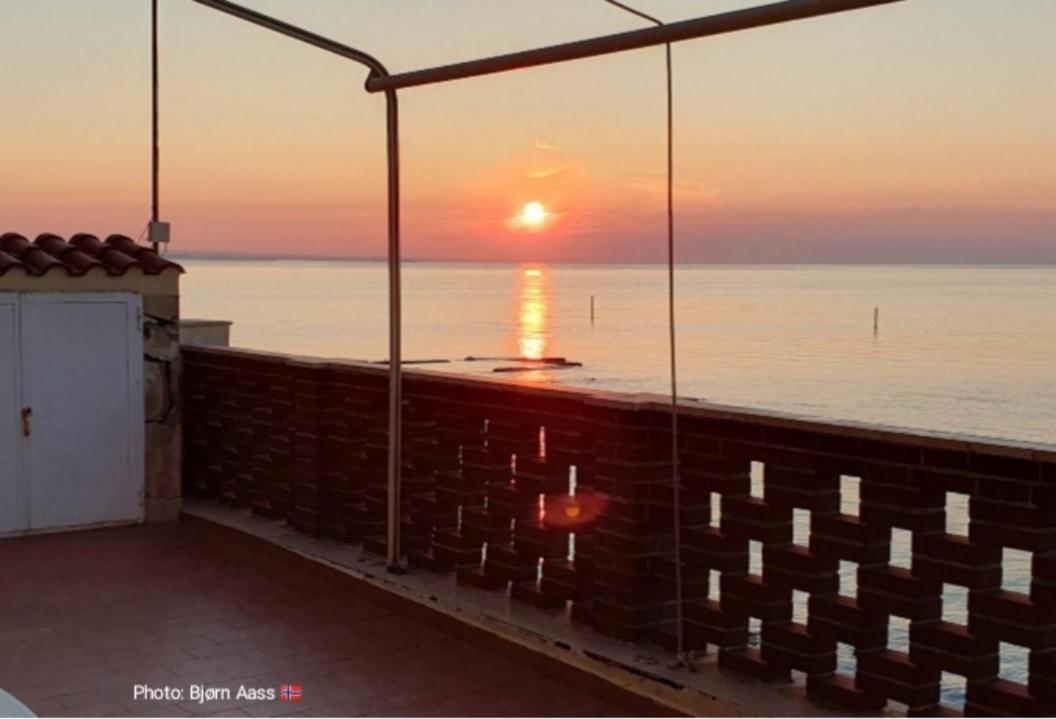 On The Sea Apartment Santa Marinella Ngoại thất bức ảnh